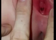 Cha dượng cầm thú đã hấp diêm còn quay lại clip