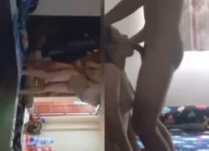 Chăn hàng bé rau non vú to damdang chịch nhau cực sung