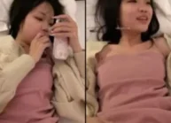 Địt em người yêu đang nói điện thoại