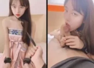 Em nô lệ tình dục xinh tươi
