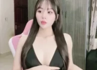 Hà Ly (@beyeu2003) mặt xinh da trắng vú lồn múp rụp