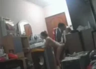 Hack camera vợ chồng phang nhau
