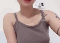 Idol tiktok Khánh Chi 2004 lộ clip live app sex kiếm tiền