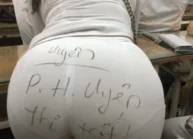 P.H Uyên nên rủ cả lớp thi 50 mâm chứ đại học gì tầm này