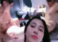Some hai em gái việt và hai anh tây
